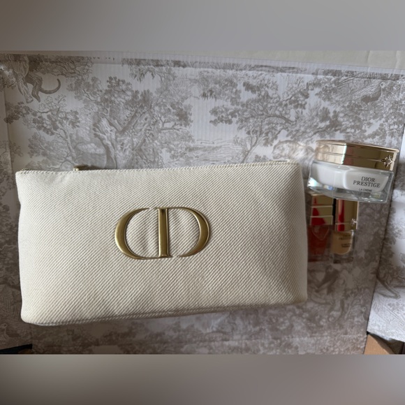 Dior Masterclass Exclusive Prestige Ritual Set - Picture 3 of 4